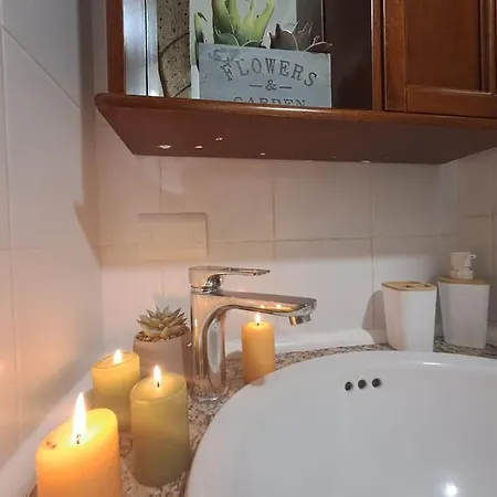 La Casetta Dei Volontari Apartment *